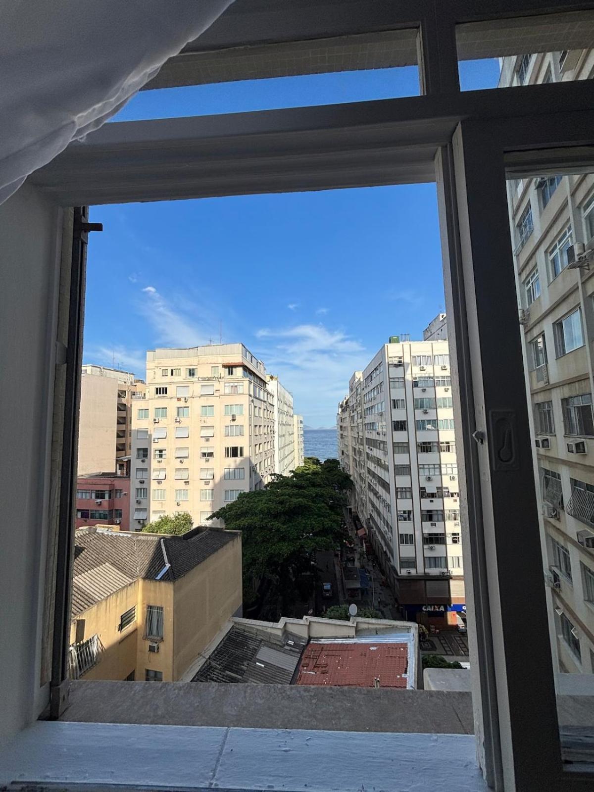 2 Bedroom With Copacabana View * Rio de Janeiro